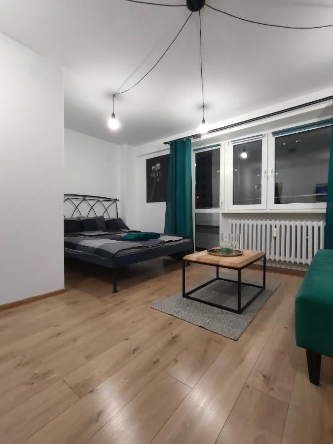 Apartament Szmaragdowy Centrum Apartment Warsaw Exterior photo